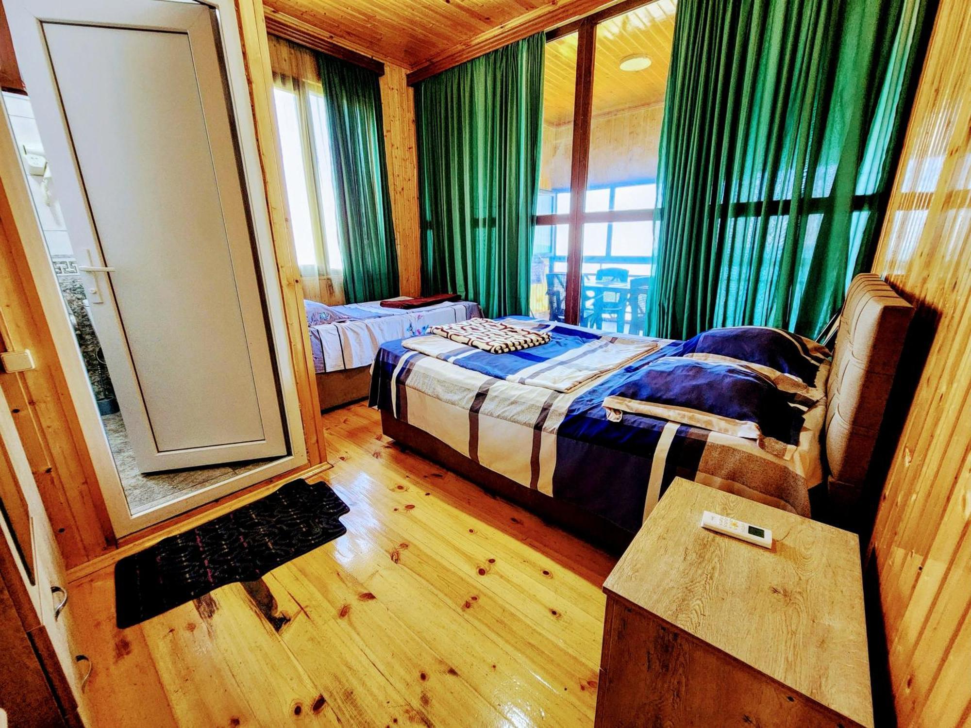 Guest House Nona Chakvi Ngoại thất bức ảnh