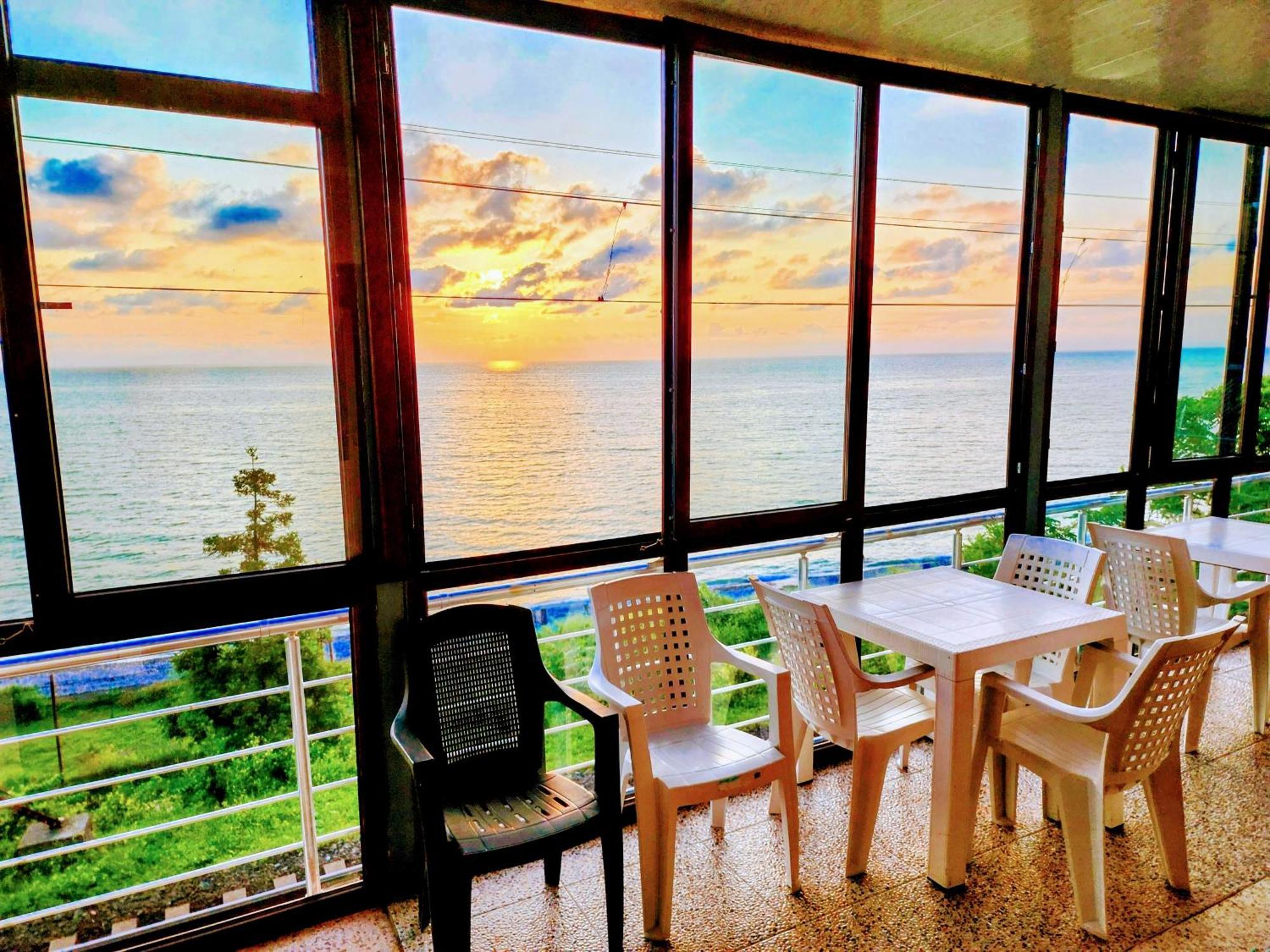 Guest House Nona Chakvi Ngoại thất bức ảnh